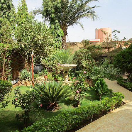 Residence Diane Ouagadougou Exterior photo